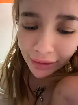 Živá chatovací místnost FlashTitsRoyal