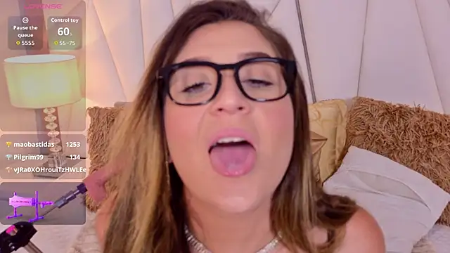 IsabelleMilan чат на живо