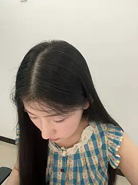 ห้องแชทสดของ Mina_168