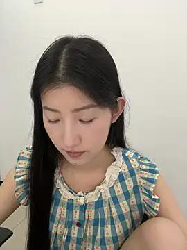 Mina_168 লাইভ চ্যাট রুম