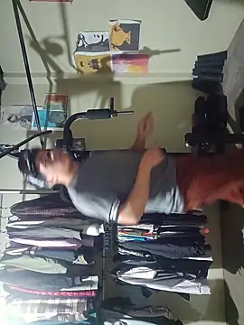Živá chatovací místnost tu_amo_y_rey