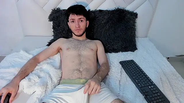 kavencastro Live Sex Cam-Show