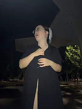 חדר צ'אט בשידור חי של kehanbaby