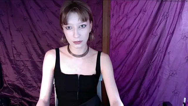 AlexaWetDream 现场聊天室