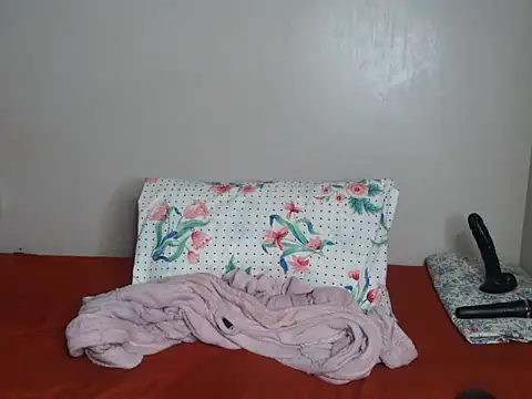 VelvetTeaseXXX Adlı Modelin Canlı Sohbet Odası