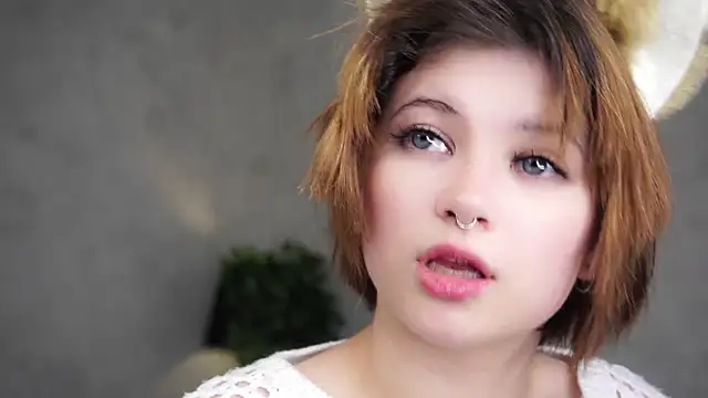 Živá chatovací místnost AlesiaPeasel
