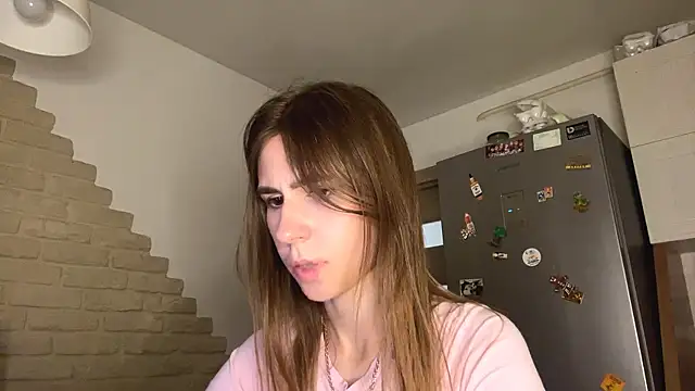 ZaraGuyette 실시간 채팅방