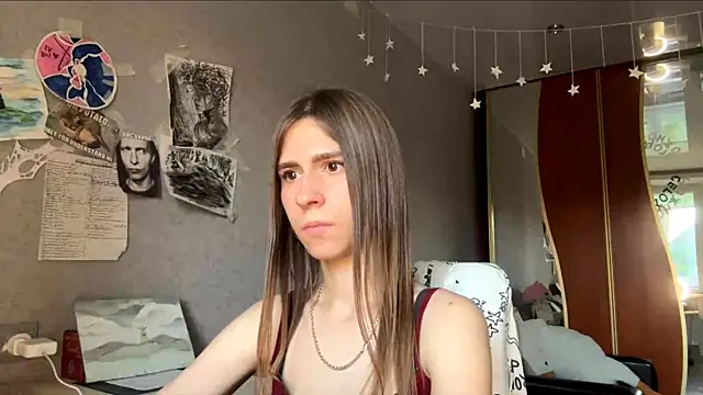 ZaraGuyette élő chatszobája