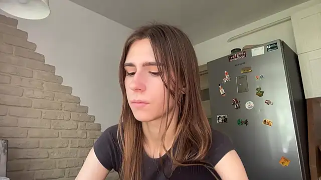 ZaraGuyette Live chatroom