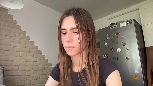 ZaraGuyette – live chatrum