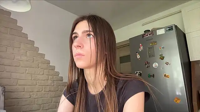 ZaraGuyetten Live chat-huone