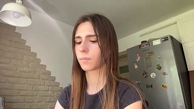 ZaraGuyette – live chatrum