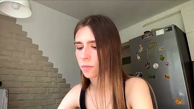ZaraGuyette – live chatrum