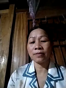 ห้องแชทสดของ -Titytan-