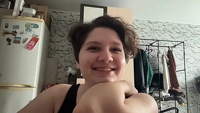 LizCumens Adlı Modelin Canlı Sohbet Odası