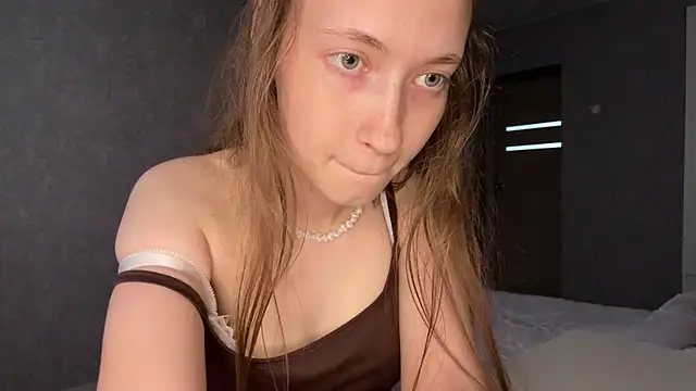 Živá chatovací místnost Emily_Mur_