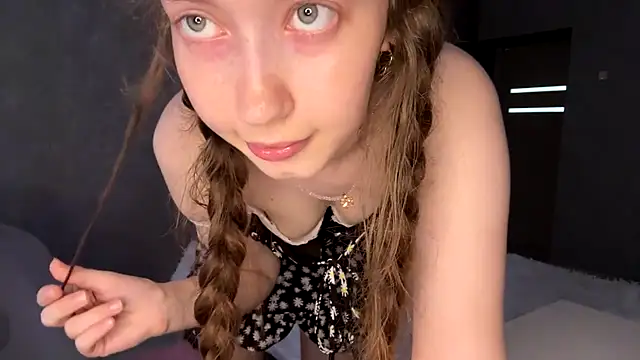 Emily_Mur_ – live chatrum