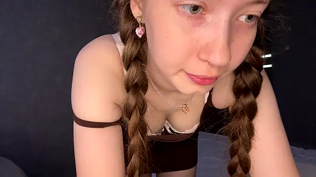 Živá chatovací místnost Emily_Mur_