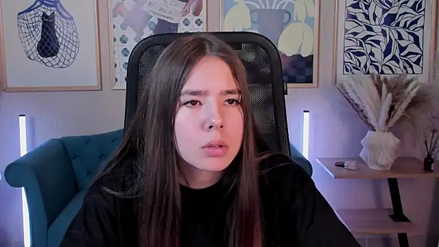 SayaHeartnet чат на живо