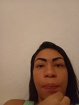 Anapaulk Adlı Modelin Canlı Sohbet Odası