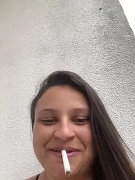 julia_moreira – live chatrum