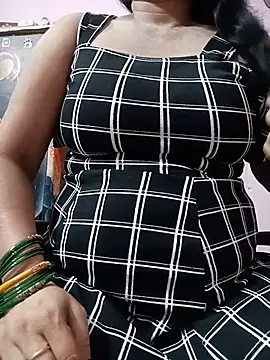 Онлайн чат Savita_Bhabhiii