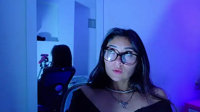 Chatroom en direct de Mila_Dreamm