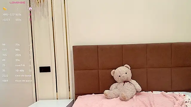 Živá chatovací místnost lalisabrown
