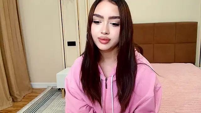 maddie_perezz 即時聊天室
