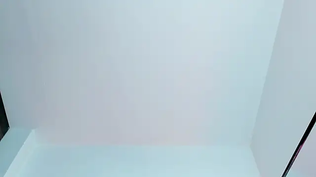miaaprilのライブチャットルーム