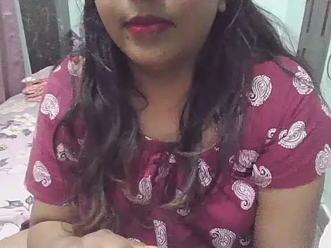 Aishu_kannada Adlı Modelin Canlı Sohbet Odası