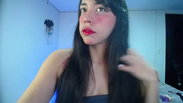 LiLuciana লাইভ চ্যাট রুম