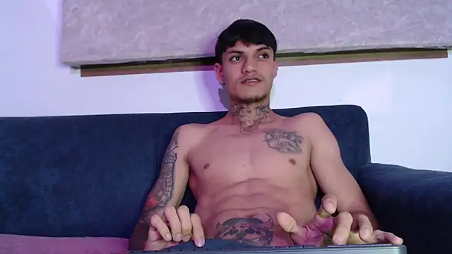 max_kallifa – live chatrum