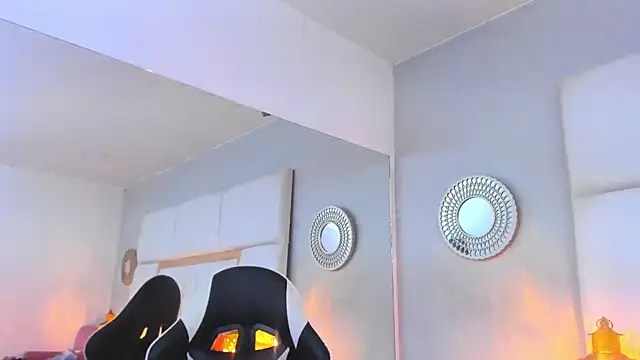 Sala de chat en directo de LiahRose_