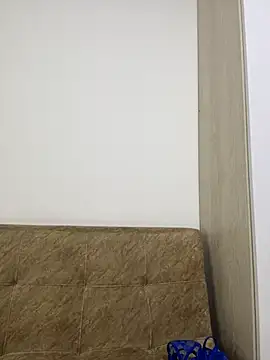 Sala de chat en directo de Tatiana123_