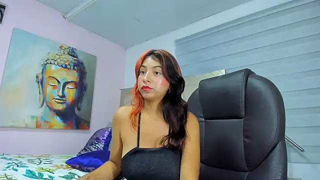marilyn_luna – live chatrum