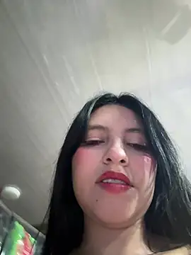 Miel_rousse লাইভ চ্যাট রুম