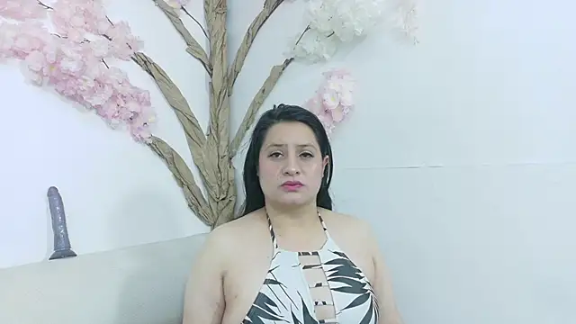 Laura__Castillo_ Cameră chat live