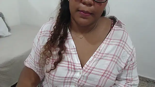 Chatroom en direct de Gibi_BBW