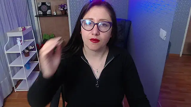 Nicolle_silva's Live Chat Room