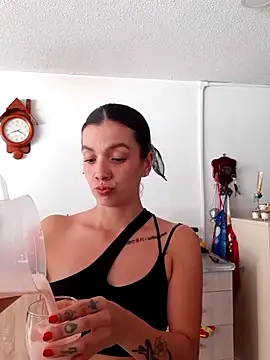 DinahCarter 现场聊天室