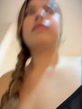 Vicky_Rico_ Adlı Modelin Canlı Sohbet Odası