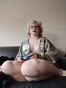 y2kpriestess Live Chatraum