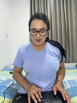 rousee69_ Cameră chat live