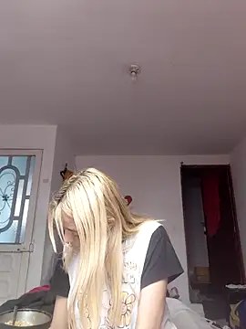 غرفة دردشة sofigirlgold المباشرة