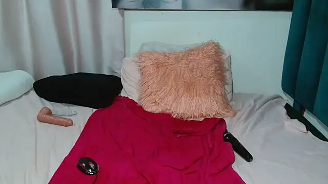 Theecougar: δωμάτιο απευθείας συνομιλίας