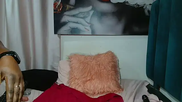 Sala de chat ao vivo de Theecougar