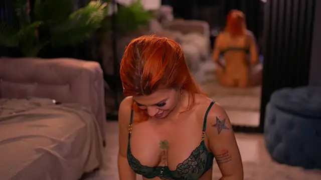 غرفة دردشة CamillaStarrX المباشرة