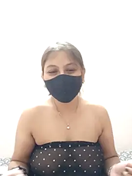 hot_kiran2000's Live Chat Room