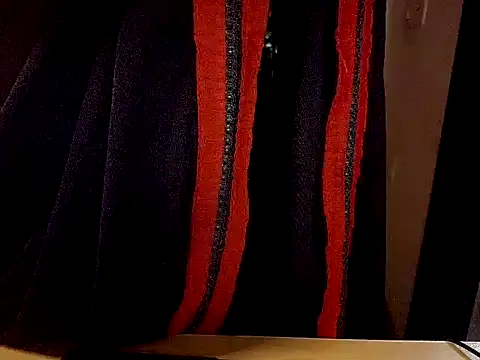 Sala de chat en directo de Yalinaa07